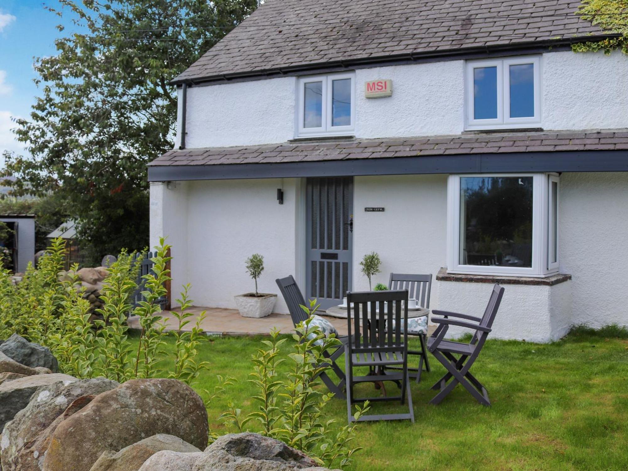 Pencefn Cottage 兰登尼奥冷 外观 照片